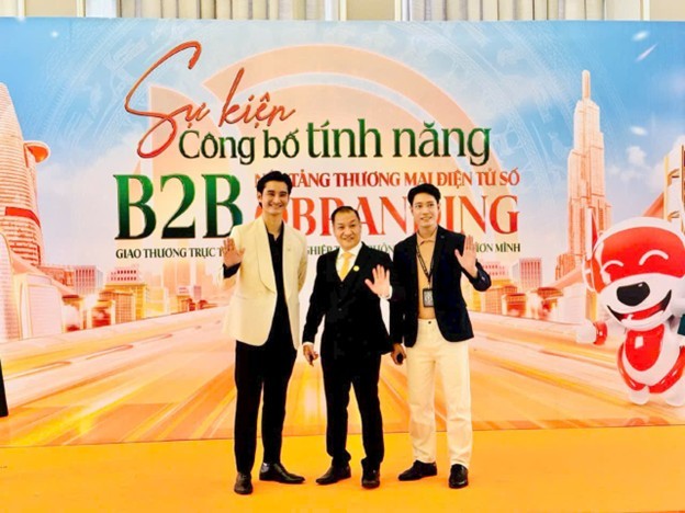 obranding-3-1760086169.jpg