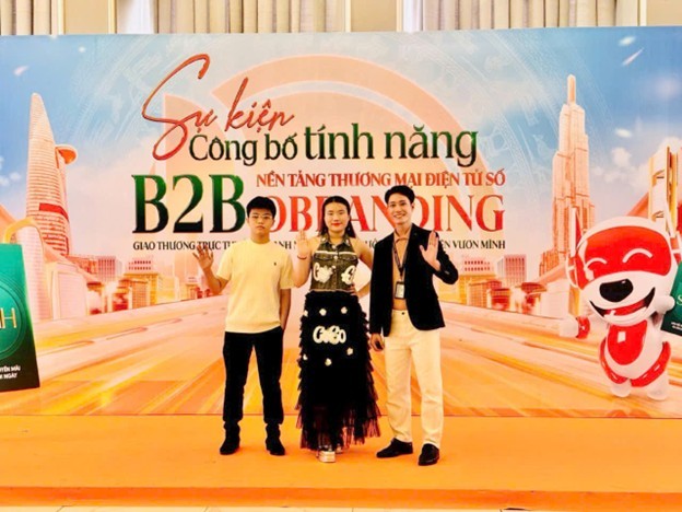 obranding-5-1760086169.jpg