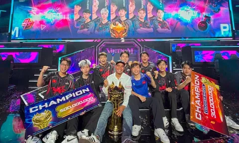 Người anh cầm tay chỉ việc cho thế hệ kế cận