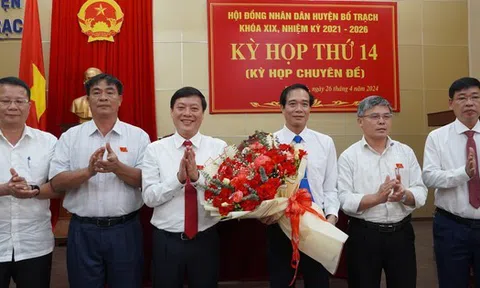 Phó giám đốc sở trúng cử chủ tịch huyện ở Quảng Bình