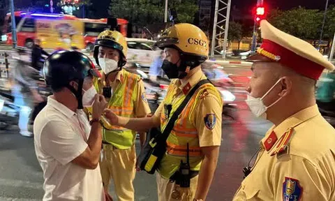 'Sẽ giảm mức phạt nồng độ cồn nhưng chưa phải thời điểm này'