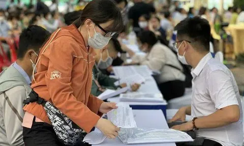Người lao động nhận trợ cấp thất nghiệp có phải đóng thuế thu nhập cá nhân?