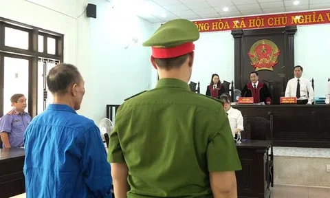 Nhờ "trưởng phòng quân nhu" mua ô tô giá rẻ, cặp vợ chồng nhận "quả đắng"