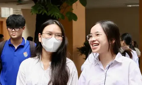 Hôm nay, gần 1,17 triệu thí sinh trên toàn quốc làm thủ tục dự thi Tốt nghiệp THPT 2025