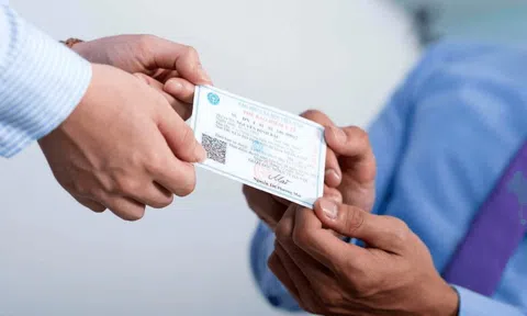 Người bệnh tự mua thuốc, thiết bị y tế sẽ được BHYT thanh toán trong một số trường hợp