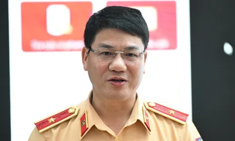 Vừa công khai số điện thoại, Cục trưởng CSGT nhận hơn 100 cuộc gọi, tin nhắn