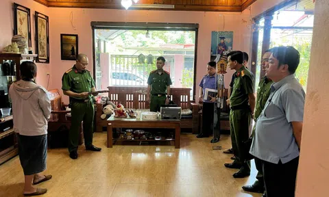 Khởi tố công chức Phạm Thị Hương