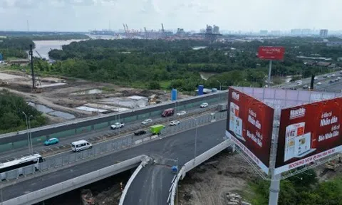 Nút giao Vành đai 3 với cao tốc TP.HCM - Long Thành trước ngày thông xe