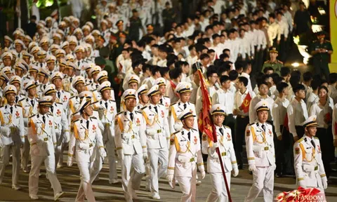 Tổng hợp luyện diễu binh diễu hành lần 1: Tất cả đã sẵn sàng!