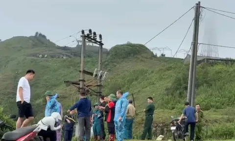Xác định danh tính thi thể được phát hiện cùng xe ô tô Fortuner dưới vực sâu