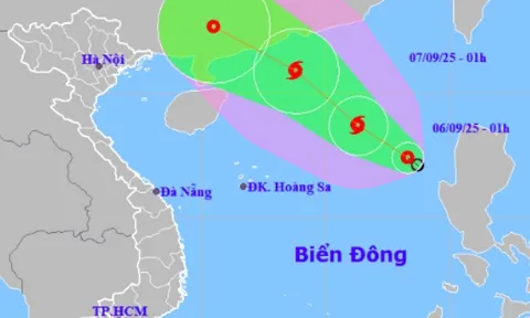 Áp thấp nhiệt đới giật cấp 8 trên Biển Đông, tiếp tục mạnh lên thành bão có vào nước ta?