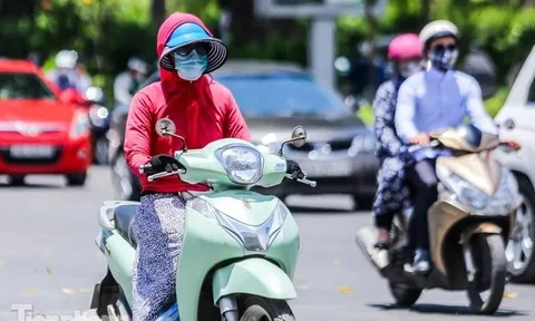 Miền Bắc tiếp tục oi nóng trước khi đón mưa bão