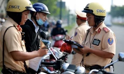 CSGT điều tiết tại các nút giao thông tuyệt đối không được dừng phương tiện để xử lý vi phạm