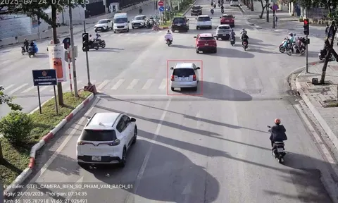Chỉ nửa ngày thí điểm, camera AI phát hiện 1.452 xe vượt đèn đỏ trên một tuyến phố