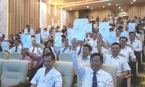 Xây dựng TP HCM trở thành trung tâm y tế chuyên sâu, ngang tầm khu vực