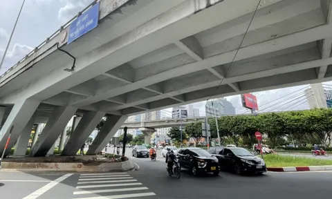 Vì sao TP HCM kiến nghị cho phép sử dụng không gian dưới dạ cầu phục vụ mục đích công cộng?