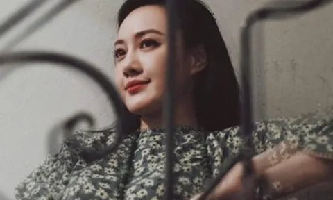 Ảnh hài hước của NSƯT Chiều Xuân cùng chồng, MC Hoài Anh VTV chỉ cách yêu