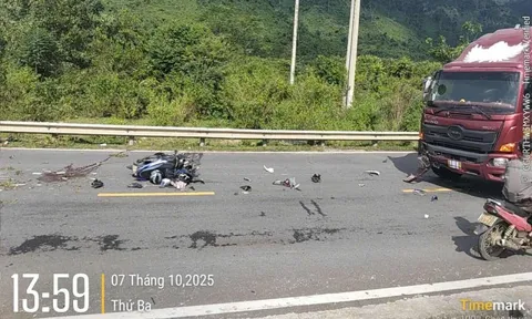 Hiện trường vụ tai nạn ở Đà Nẵng khiến 1 người chết tại chỗ