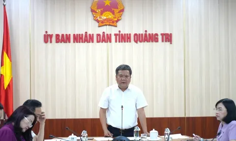 Chủ tịch UBND tỉnh Quảng Trị chỉ huy “chiến dịch" liên quan đến trường lớp