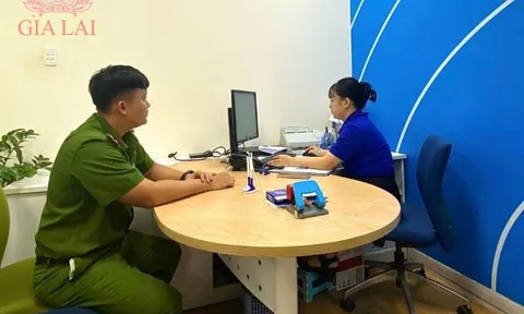 Bất ngờ nhận được 5 tỷ đồng trong tài khoản, người phụ nữ tức tốc làm việc này