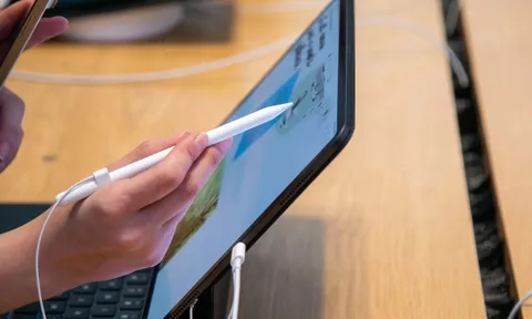 Apple sắp có bất ngờ