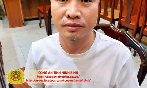 Bắt Phạm Văn Tuyên sinh năm 1982 - kẻ cầm đầu nhóm bán vàng giả