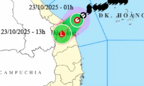 Bão số 12 Fengshen suy yếu, lại xuất hiện áp thấp nhiệt đới sắp vào Biển Đông