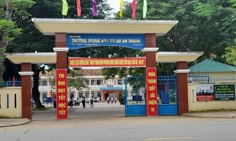 Diễn biến mới vụ học sinh đang học bị phó hiệu trưởng gọi ra… quét rác giữa trời nắng