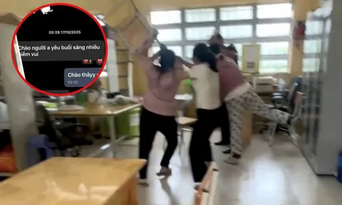 Vụ phụ huynh lao vào đánh thầy giáo: Hé lộ tin nhắn "thân mật" thầy gửi cho nữ sinh lớp 10