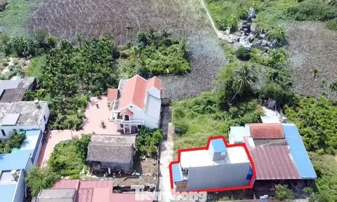 'Thần đèn' bắt đầu đào móng để di dời nhà xây nhầm ở Hải Phòng