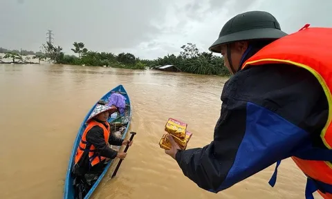Miền Trung sắp xảy ra đợt mưa to kéo dài đến 4-11, có cực đoan như đợt mưa lịch sử vừa qua?