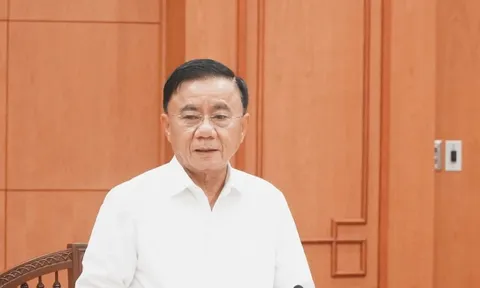 Kết luận mới của Bộ Chính trị về đột phá trong tuyển dụng và đãi ngộ cán bộ