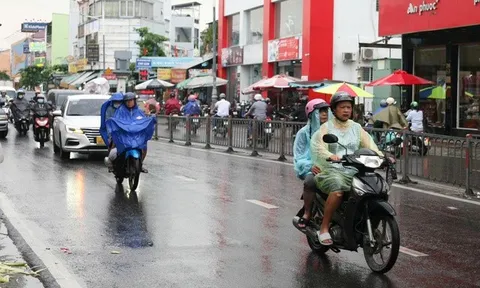 Thời tiết hôm nay 10-11: TP HCM oi bức, chiều mưa dông trở lại