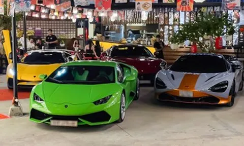 Giới nhà giàu lại tụ họp "khoe" siêu xe giá hàng chục tỷ trên phố Sài Gòn