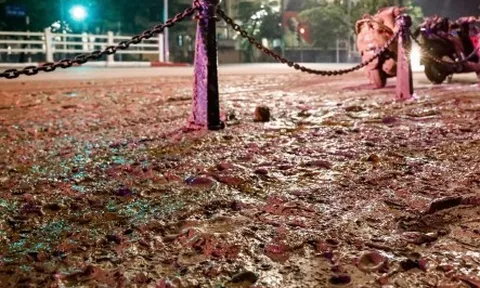 Bác tin bùn nhão tràn trên phố khiến loạt xe trượt ngã liên quan dự án metro