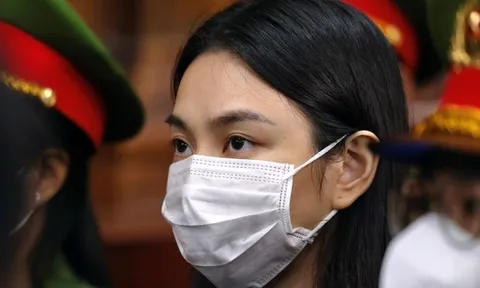 Nguyễn Thúc Thùy Tiên đồng ý để 2 luật sư bào chữa