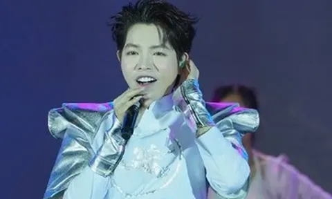 Đức Phúc khuấy động hàng nghìn khán giả, TPHCM nhận danh hiệu thành phố điện ảnh