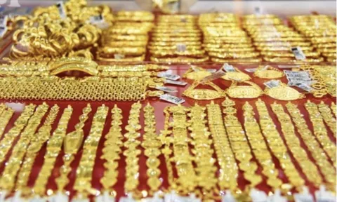 Cần Thơ: Nhiều tiệm vàng bị "bêu tên" nợ thuế và các khoản thu khác