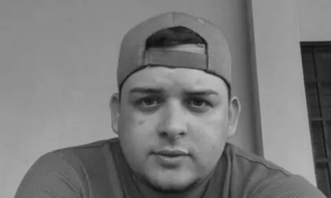 Nam ca sĩ qua đời ở tuổi 25, thi thể được tìm thấy trong túi nhựa