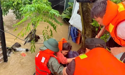 Mưa lũ ở Nam Trung Bộ là hiện tượng cực đoan, vượt kỷ lục lịch sử