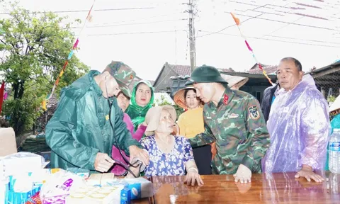 Thủ tướng chỉ đạo loạt giải pháp khắc phục hậu quả mưa lũ lịch sử ở Nam Trung Bộ