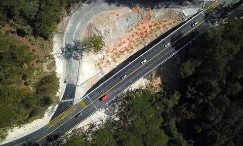 NÓNG: Đèo Prenn vừa cho lưu thông trở lại từ 13 giờ hôm nay, 25-11