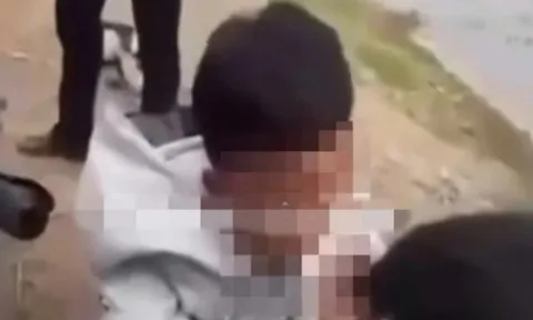 Công an xác minh vụ nam sinh bị bạn đánh, nhét băng vệ sinh vào miệng