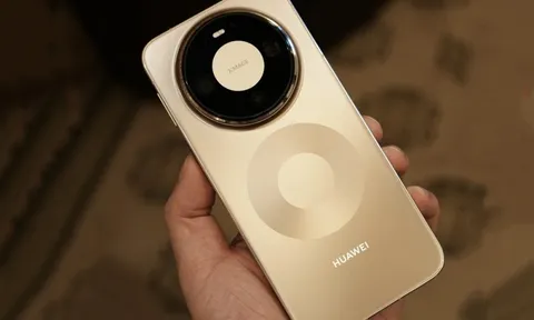 Giá bán Huawei Mate 80, đối thủ của iPhone 17 Pro Max gây chú ý