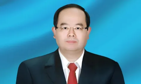 Chân dung tân Bí thư Tỉnh ủy Quảng Ninh Quản Minh Cường