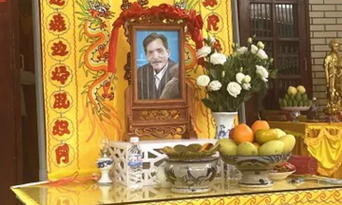 Đám tang vắng lặng và câu nói xót xa từ người mẹ 90 tuổi của Thương Tín