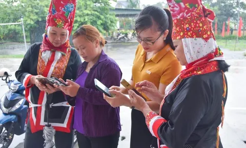 Xóa nghèo thông tin: Từ nhận thức đến hành động