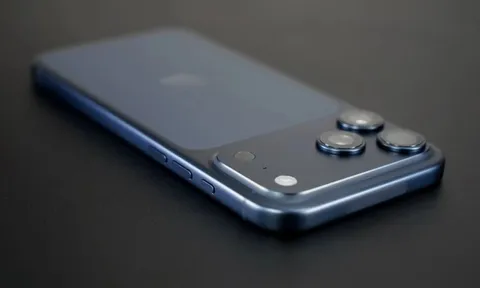 iPhone 18 Pro Max phá kỷ lục