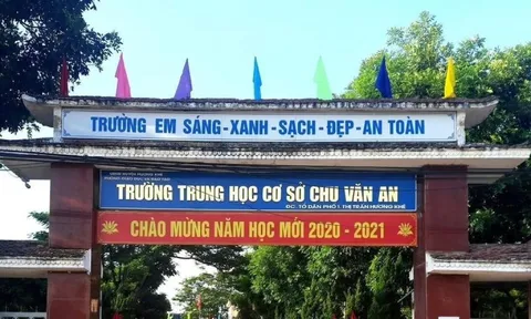 Công an vào cuộc điều tra vụ thầy giáo bị tố sàm sỡ nữ sinh lớp 8