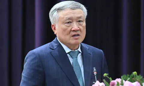 Không để cán bộ "tròn vo, chỉ ngồi chờ, quan hệ tốt" dễ dàng thăng tiến